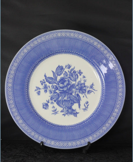 Replacement Queens China - Out Of The Blue