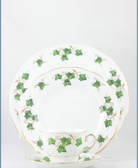 Replacing Colclough Ivy Leaf (8143) At ReplacingPieces
