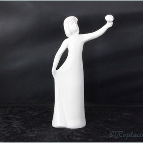 Royal Doulton - Images Figurine - A Gift For You