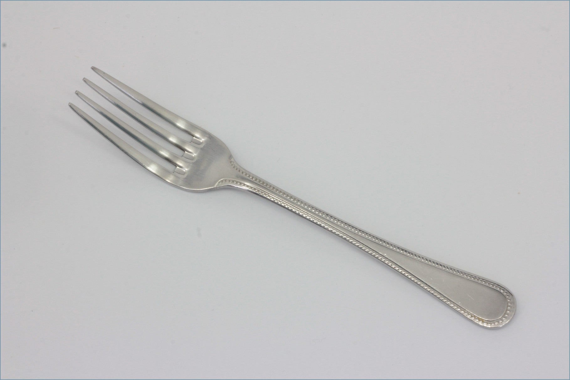 Arthur Price International - Bead (18/10) - Dessert Fork