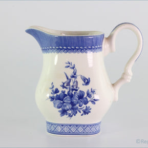 Churchill - Out Of The Blue - Milk Jug