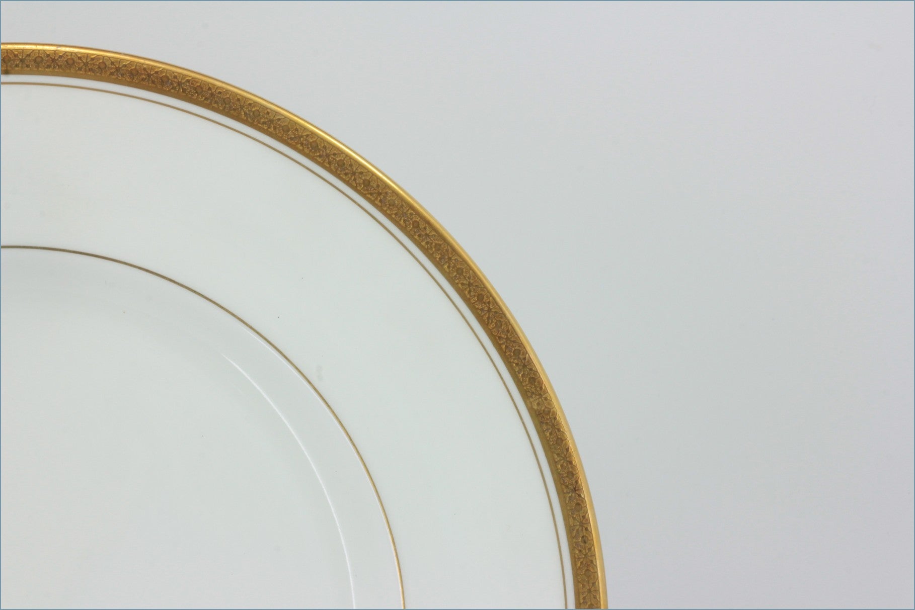Coalport - Elite Gold - 8 1/8