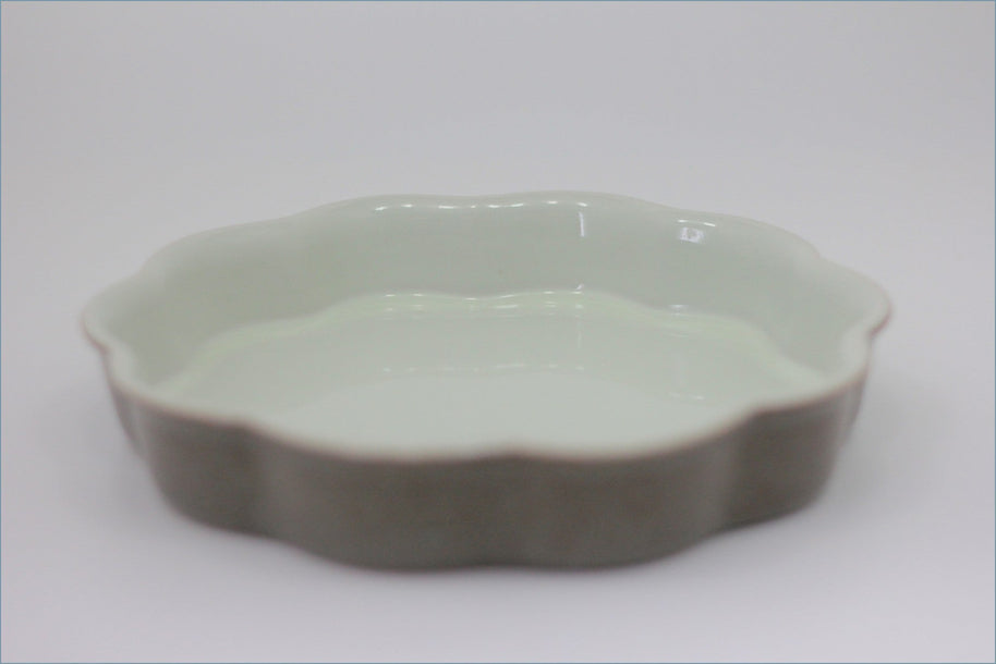 Denby - Greystone - 8 1/4" Flan Dish