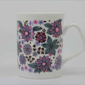 Elizabethan - Carnaby - Mug