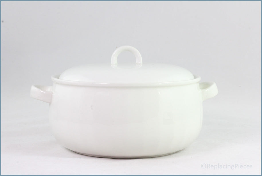 Habitat - Bianca - Lidded Vegetable Dish (Wedgwood Backstamp)