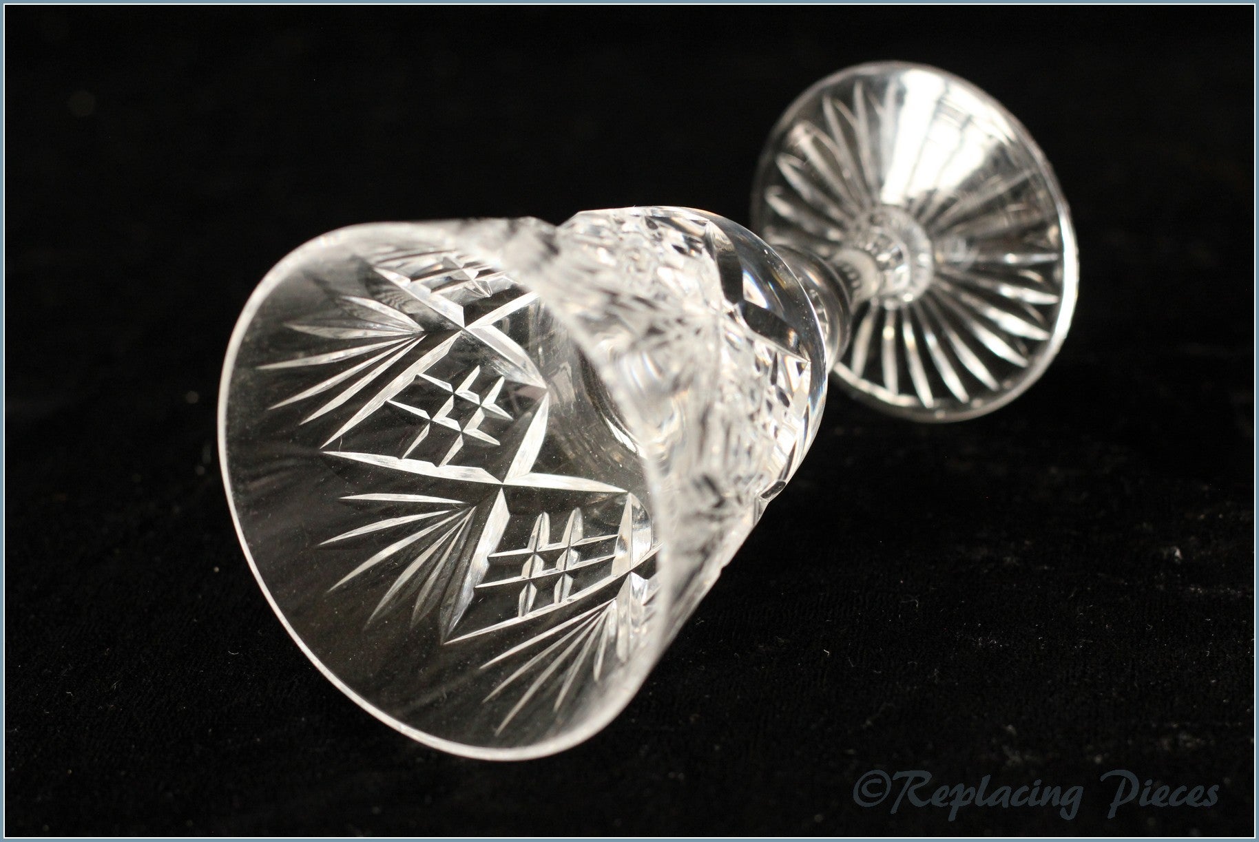 Set Of 4 Small Crystal Wine Glasses