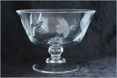 Royal Doulton - Fuschia - Pedestal Bowl