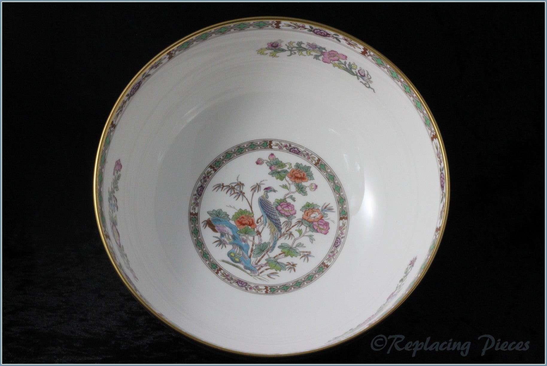 Wedgwood - Kutani Crane (gold edge) - Salad Bowl