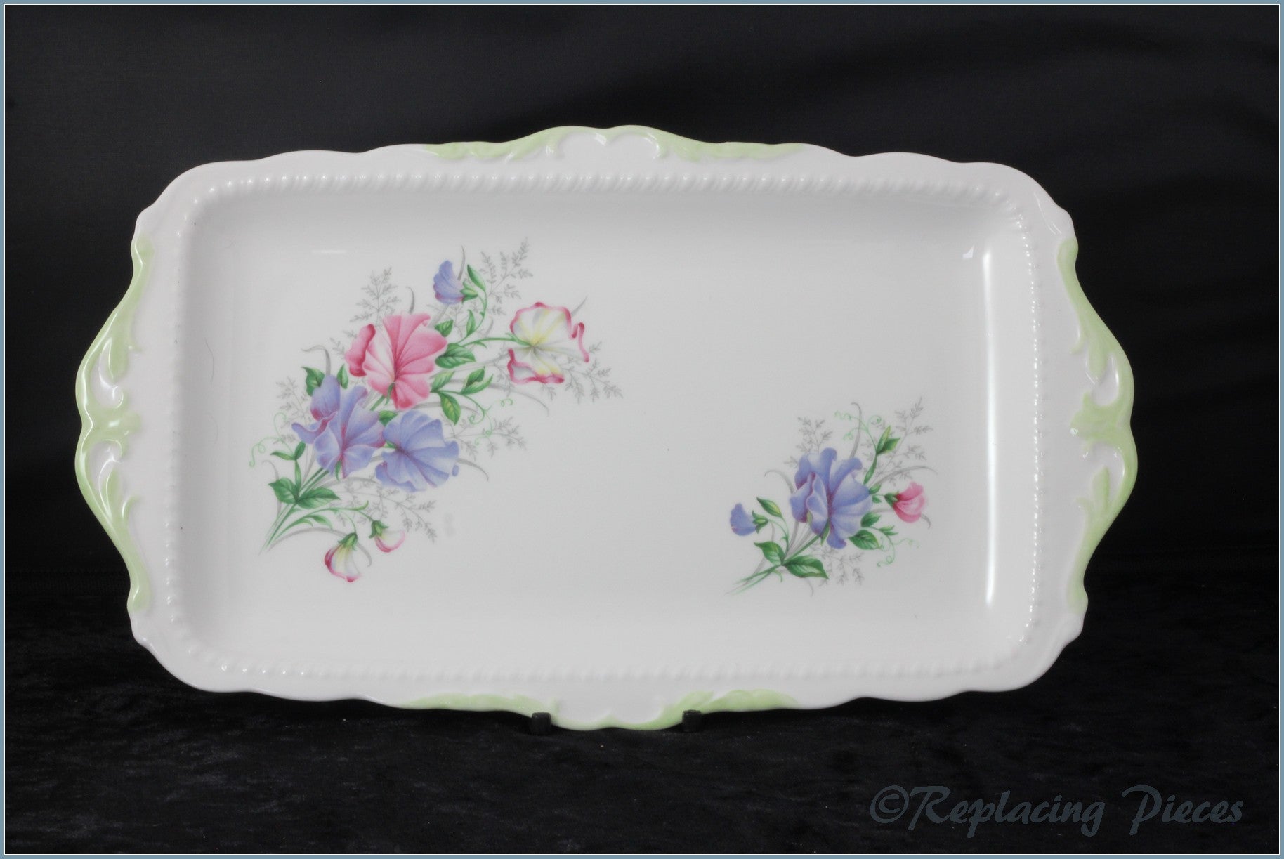 Royal Albert - Unknown 2 - Sandwich Tray