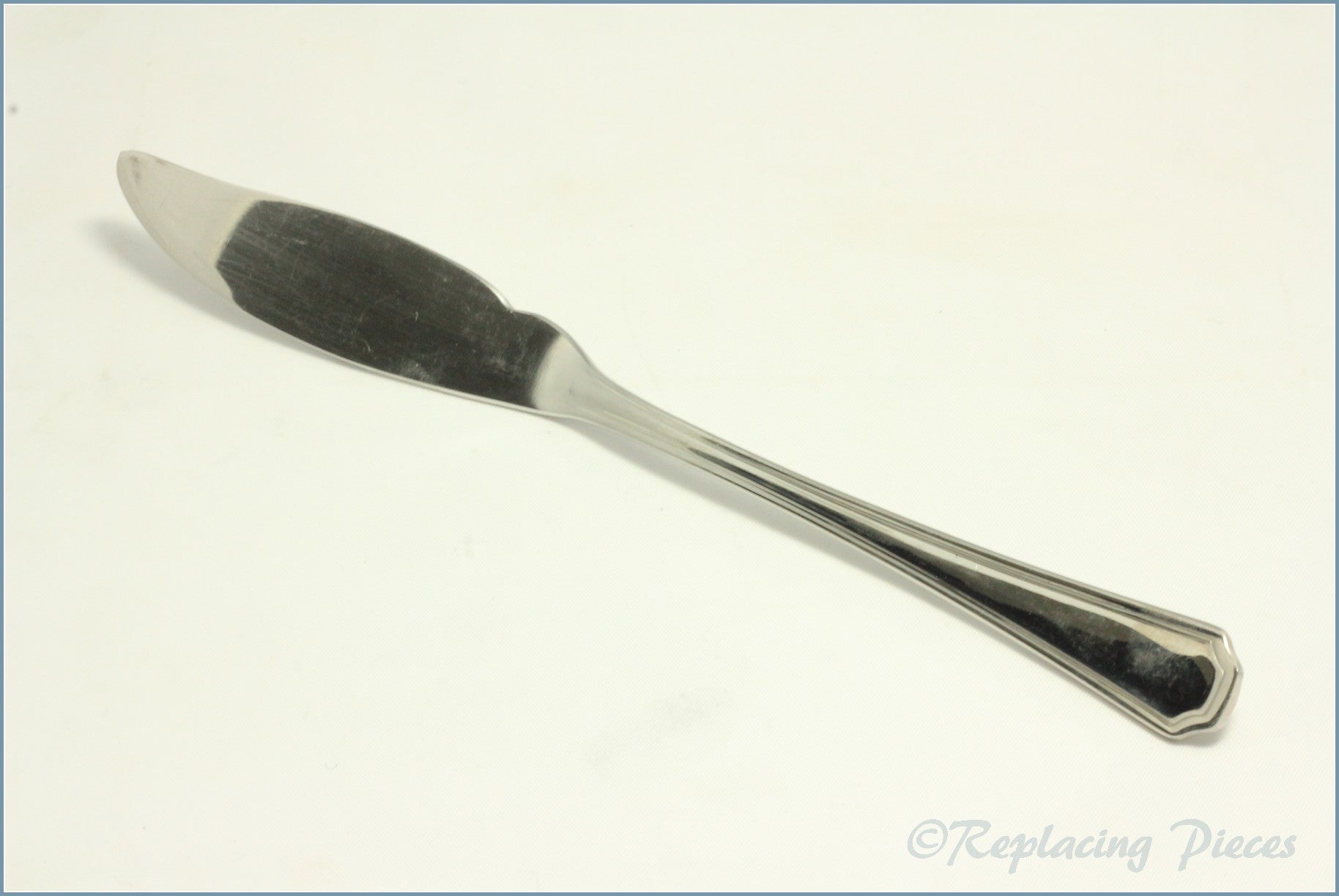 Oneida - Balmoral 18/10 - Fish Knife