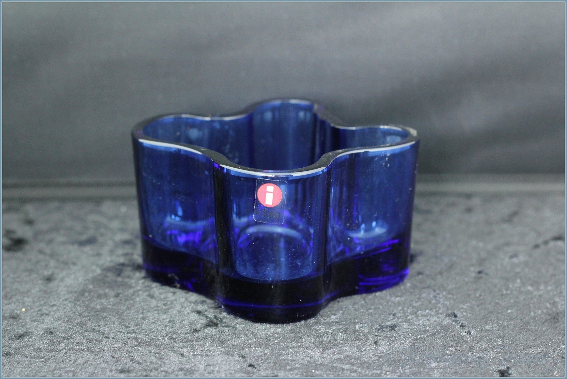 Iittala Dish (blue)
