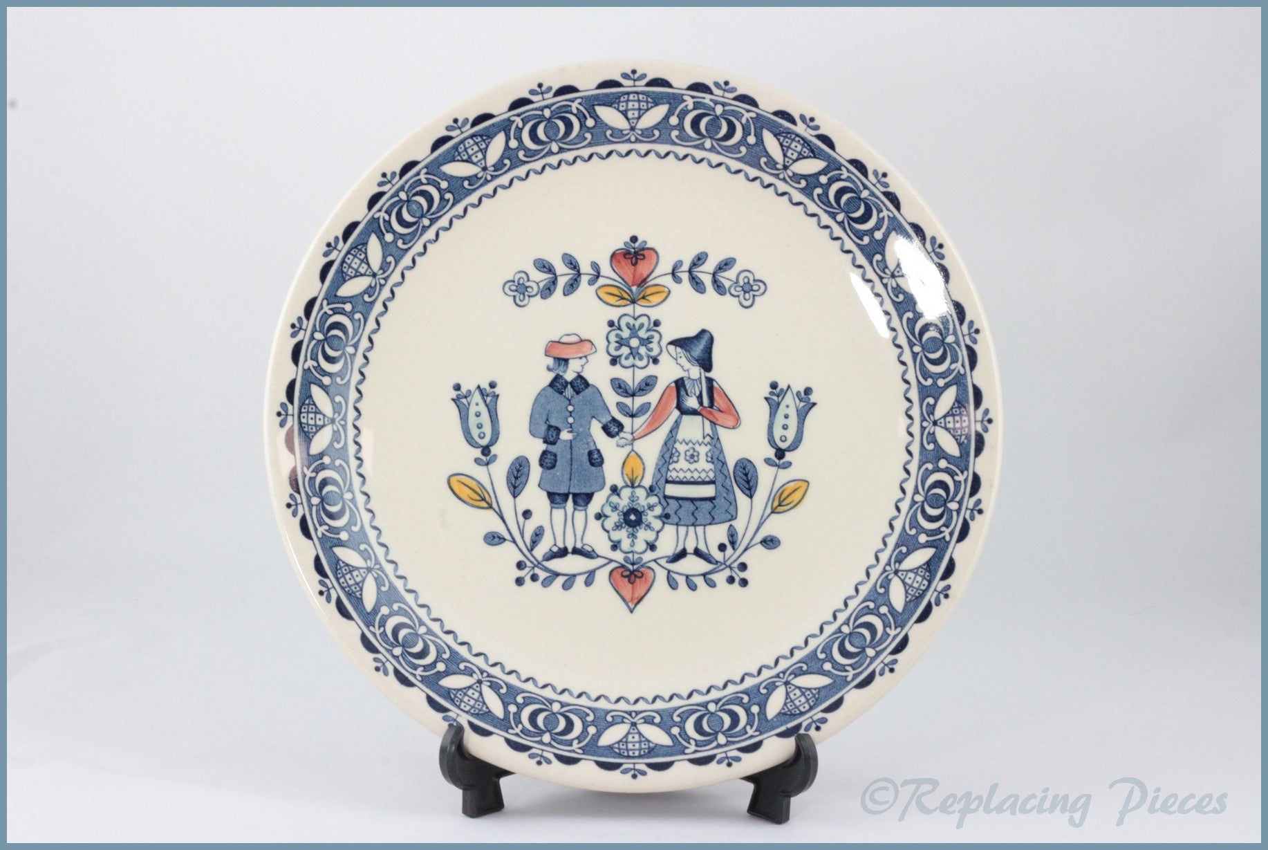 Johnson Brothers - Hearts & Flowers - 8 7/8