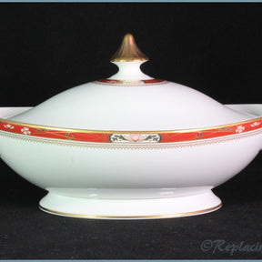 Royal Doulton - Sandon (H5172) - Lidded Vegetable Dish