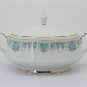 Noritake - Blue Tide - Lidded Vegetable Dish