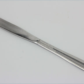 Oneida - Tribute - Dinner Knife 