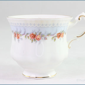 Paragon - Bridesmaid - Teacup (Gold Edge)