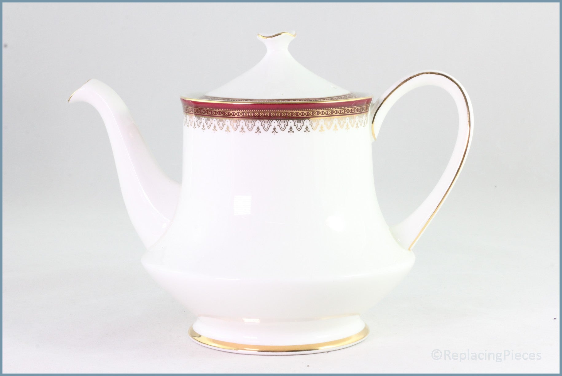 Paragon/Royal Albert - Holyrood - 2 Pint Teapot