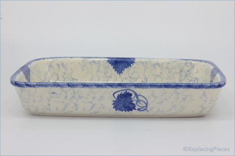 Poole - Blue Vine - Oblong Roaster - Rectangular ceramic dish with blue and white pattern on a light gray background