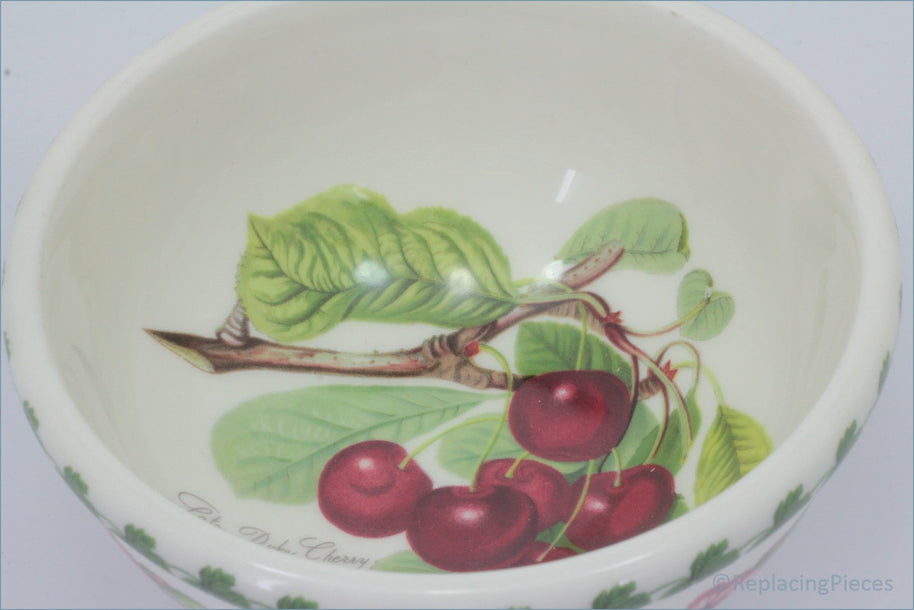 Ceramic bowl with cherry design on a white background - Portmeirion - Pomona - 5 1/2
