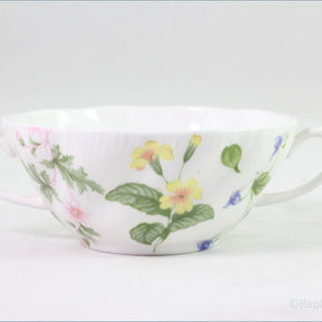Queens - Country Meadow - Soup Cup