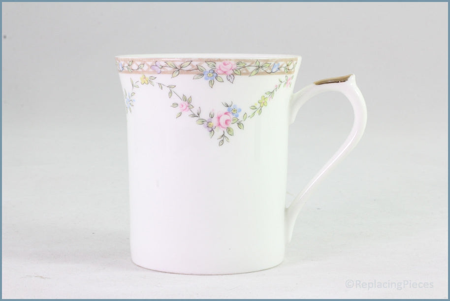 Queens - Garland Rose - Mug (No Gold)