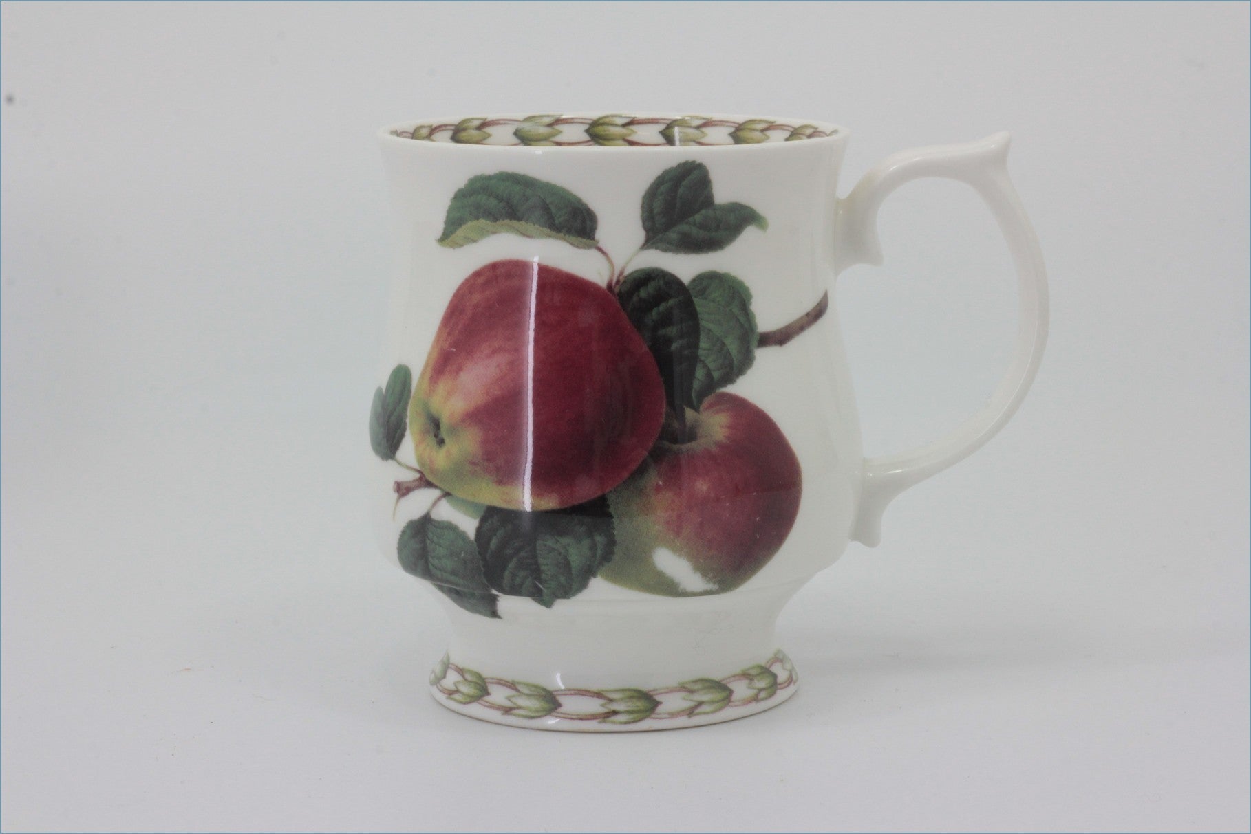 Queens - Hookers Fruit - Mug (Apple)