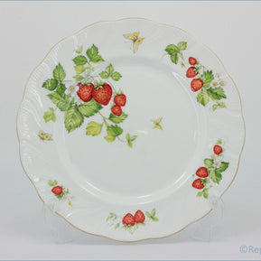 Queens - Virginia Strawberry - Dinner Plate (Swirl Rim) 