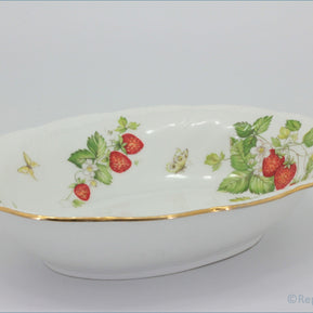 Queens - Virginia Strawberry - Open Vegetable Dish (Swirl Rim)