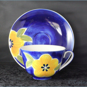 RPW40 - Whittards - Yellow Flower On Blue - Teacup & Saucer