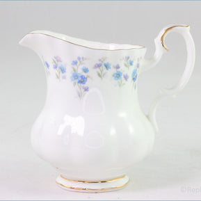 Royal Albert - Memory Lane - Cream Jug