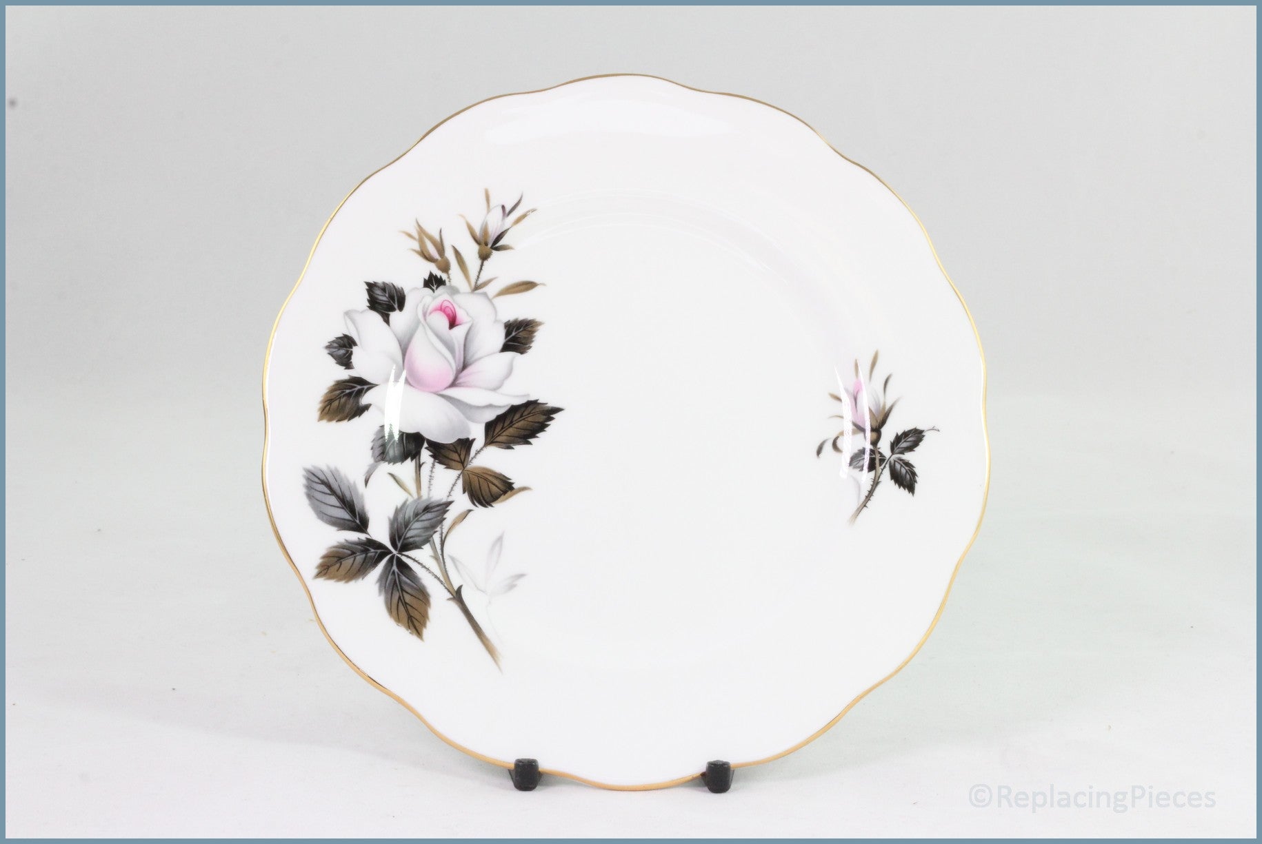 Royal Albert - Queens Messenger - 6 1/2