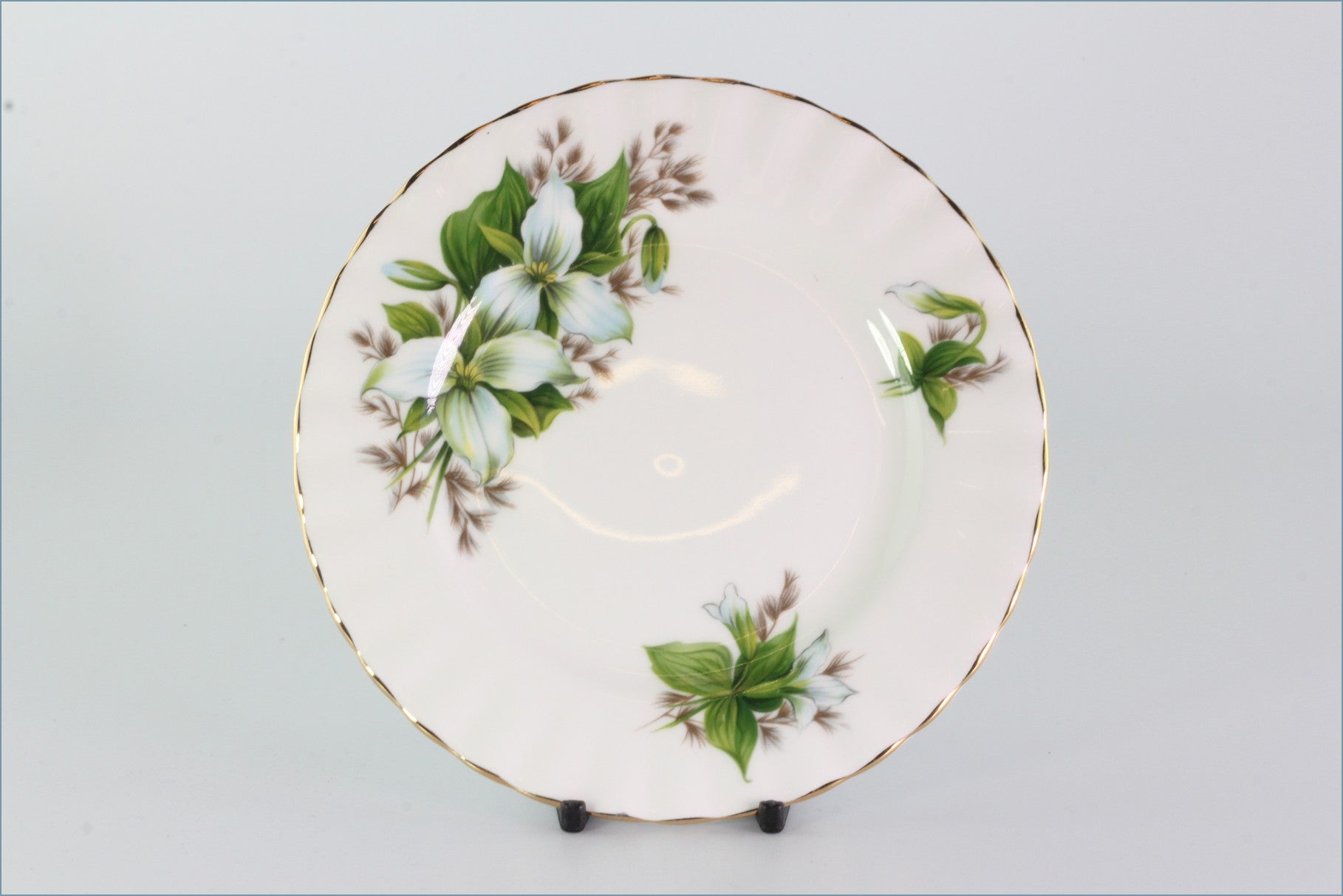 Royal Albert - Trillium - 6 1/4