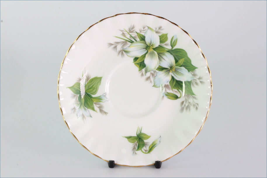 Royal Albert - Trillium - Tea Saucer