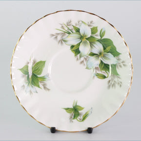 Royal Albert - Trillium - Tea Saucer