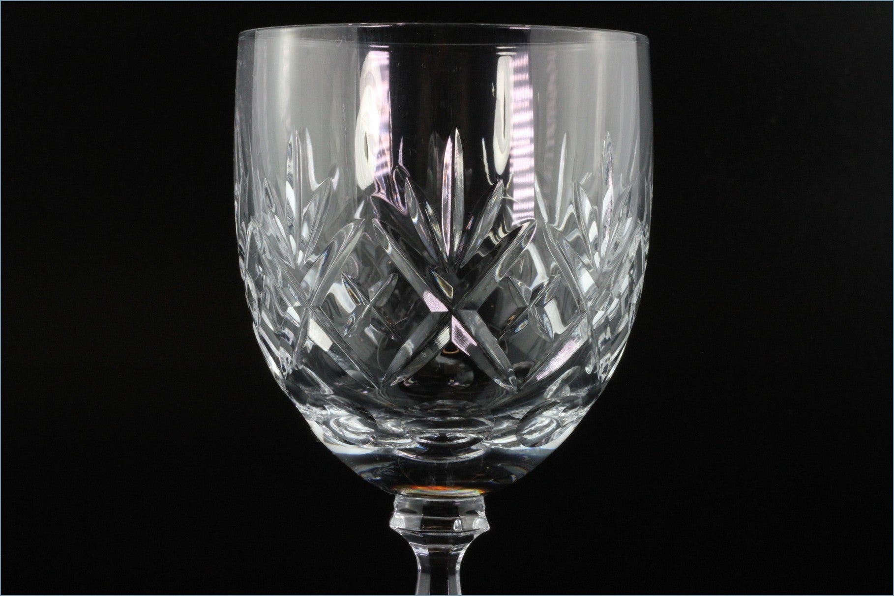 Royal Albert - Victoria - Red Wine