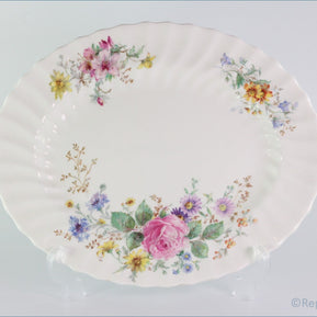 Royal Doulton - Arcadia (H4802) - 12 3/4