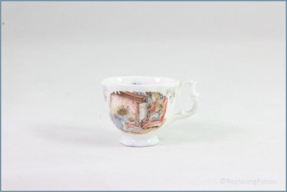 Royal Doulton - Brambly Hedge - Miniature Tea Set - Teacup (Winter)