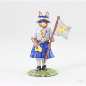 Royal Doulton - Bunnykins - Guide Leader (DB433)