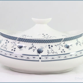 Royal Doulton - Cambridge (TC1017) - Lidded Vegetable Dish (Handled)
