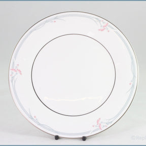 Royal Doulton - Carnation - 6 5/8