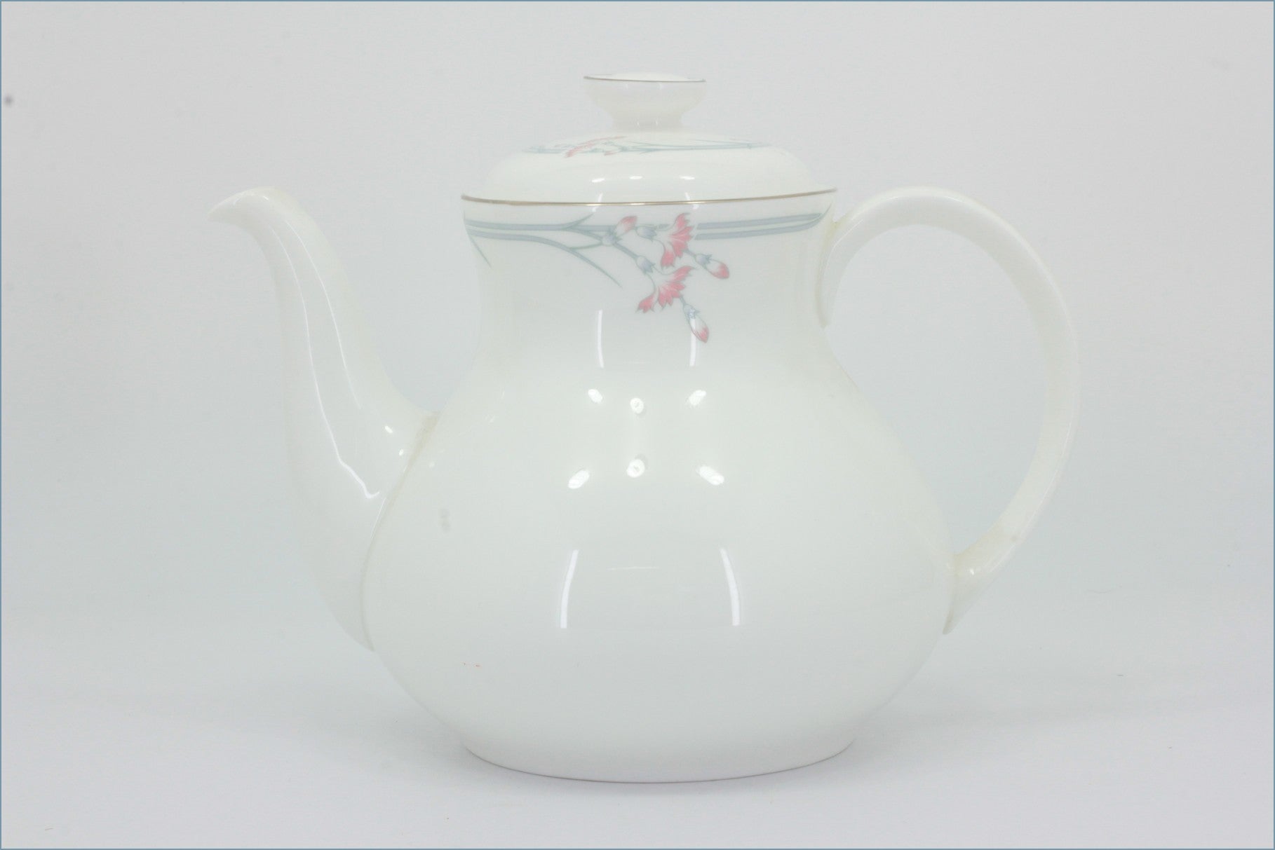 Royal Doulton - Carnation (H5084) - Teapot