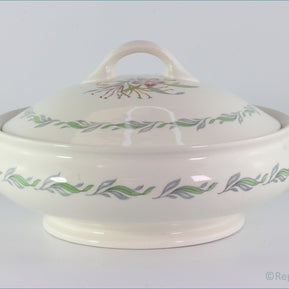 Royal Doulton - Fairfield (D6339) - Lidded Vegetable Dish