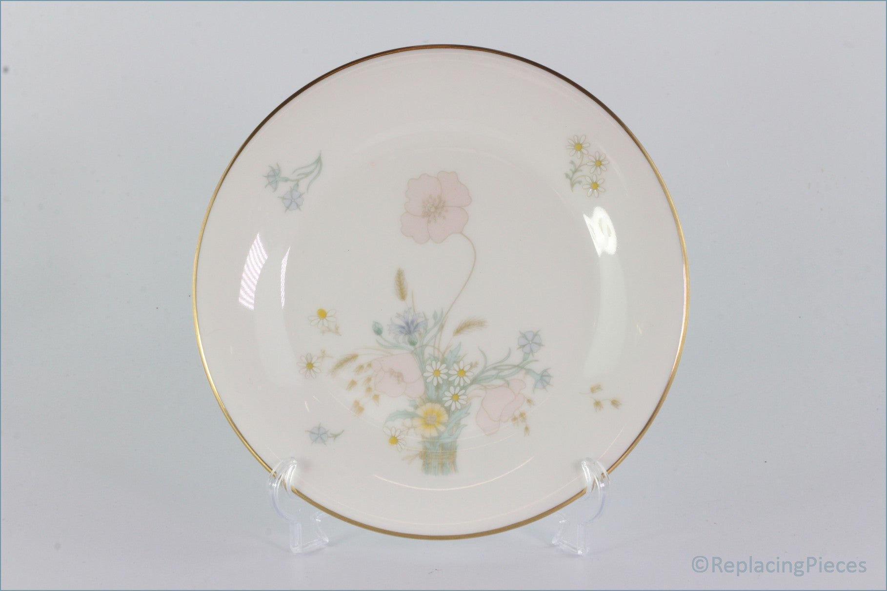 Royal Doulton - Flirtation (H5043) - 6 5/8