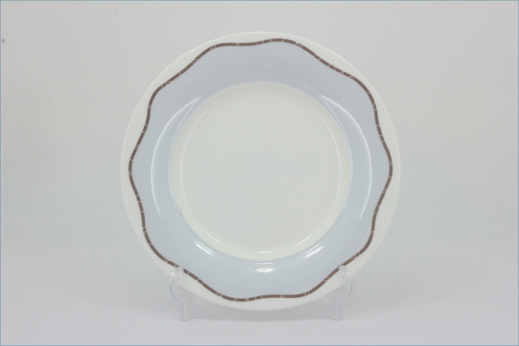 Royal Doulton - Fusion (Frivolous Blue) - 6 7/8