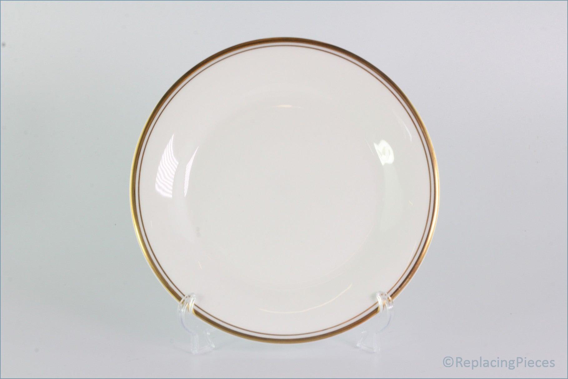 Royal Doulton - Gold Concord (H5049) - 6 5/8