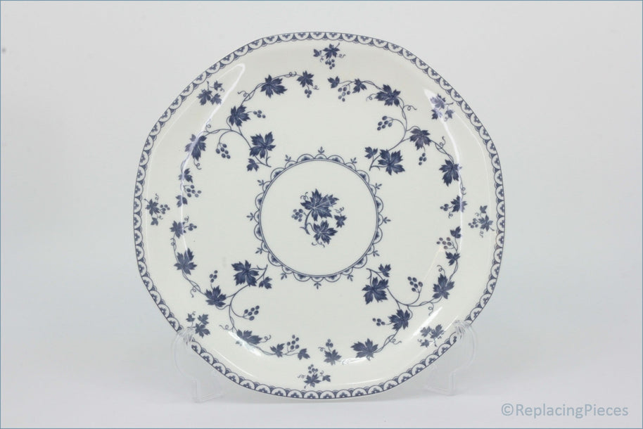 Royal Doulton - Hartford (LS1085) - Dinner Plate - White plate with blue floral patterns on a white background