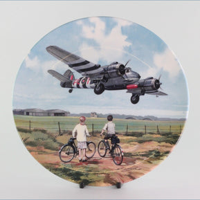 Royal Doulton - Heroes Of The Sky - Beaufighter Coastal Mission (no.5)