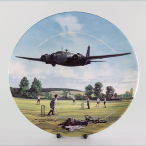 Royal Doulton - Heroes Of The Sky - Wellington Over The Boundary (no.10)