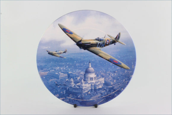 Royal Doulton - Heroes Over Home Territory - Spitfire Over St Pauls (no.1)