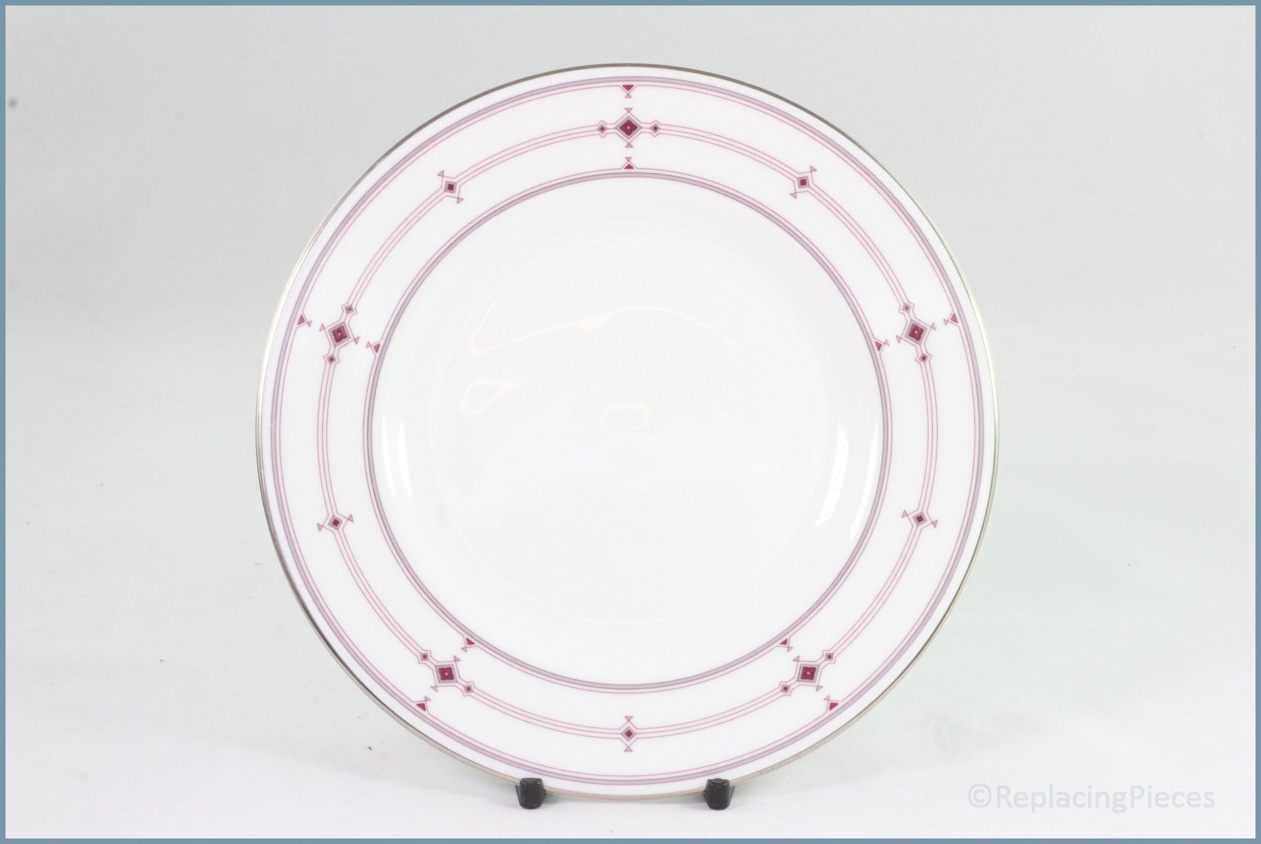 Royal Doulton - Infinity (H5111) - 6 5/8